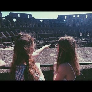 Meet your Posher, Molly